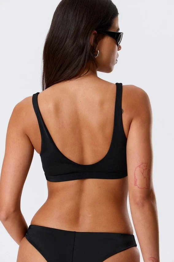 Plunge Pull-On Bikini Top – Black Plunge Pull-On Bikini Top – Black