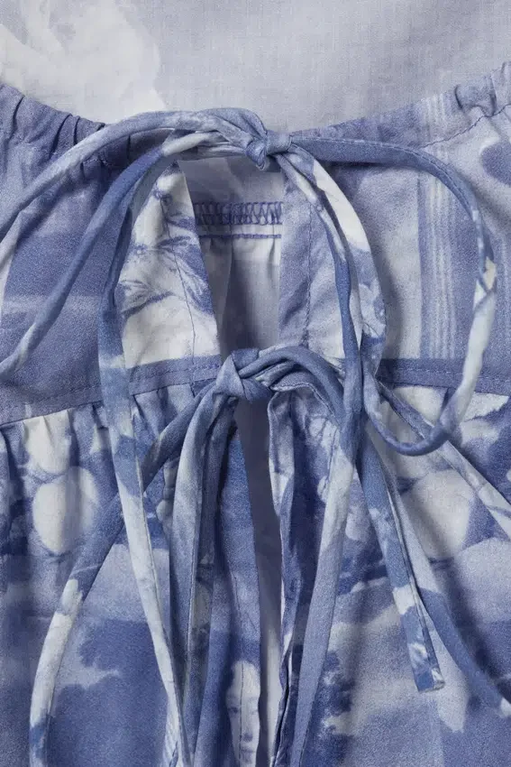 Printed Cotton Poplin Tie-Front Pyjama Top – Blue – Baroque Collage Printed Cotton Poplin Tie-Front Pyjama Top – Blue – Baroque Collage