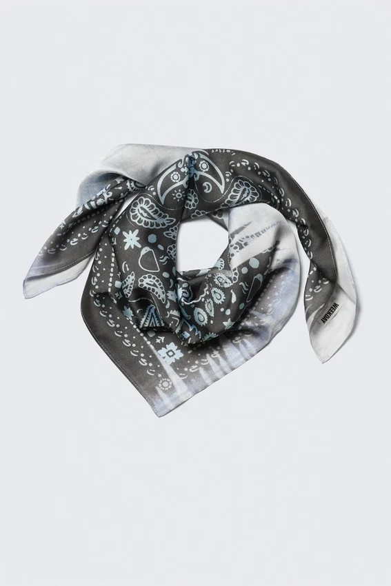 Printed Square Scarf – Black/Blue Paisley Pattern Printed Square Scarf – Black/Blue Paisley Pattern