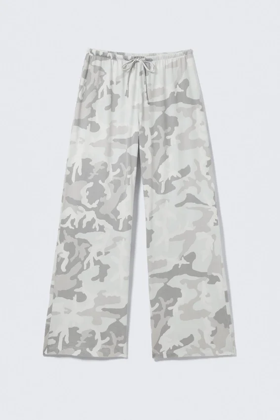 Printed Wide-Leg Pull-On Trousers – White – Camo Printed Wide-Leg Pull-On Trousers – White – Camo