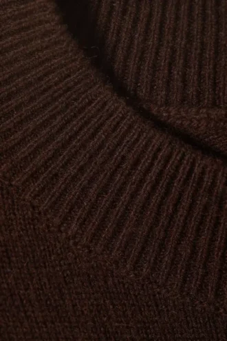 Regular Fit Wool-Blend Crew-Neck Sweater – Dark Brown