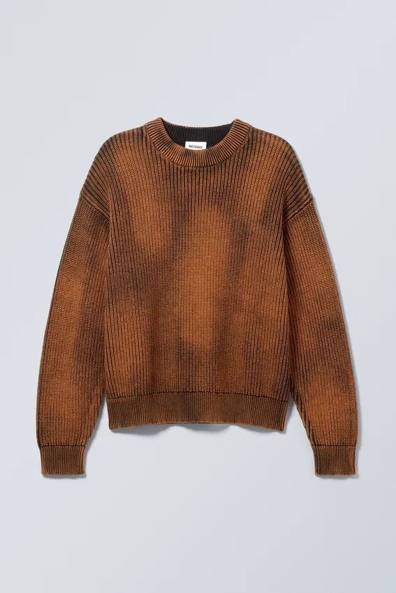 Regular Heavy Knit Sweater – Washed Dark Red Regular Heavy Knit Sweater – Washed Dark Red