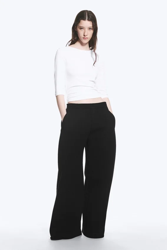 Relaxed Barrel Leg Scuba Sweatpants – Black Relaxed Barrel Leg Scuba Sweatpants – Black