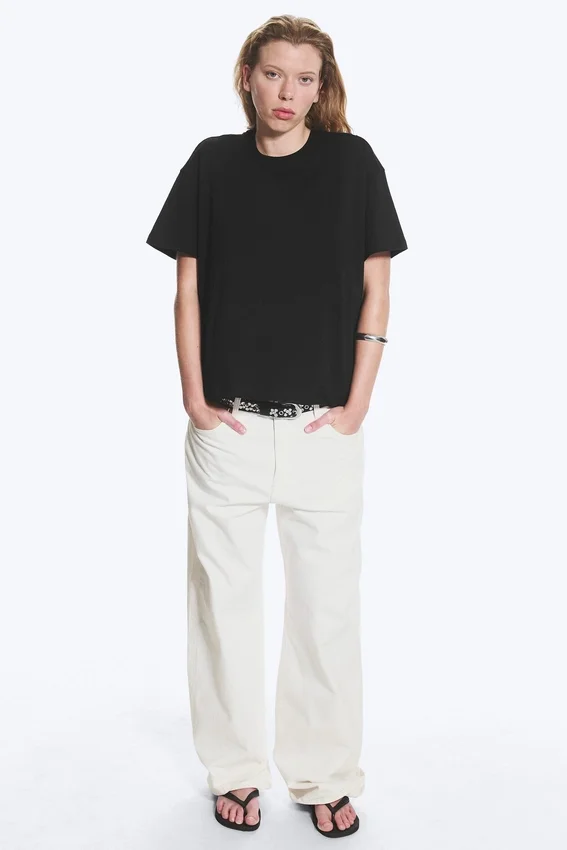 Relaxed Boxy Cotton T-Shirt – Black Relaxed Boxy Cotton T-Shirt – Black