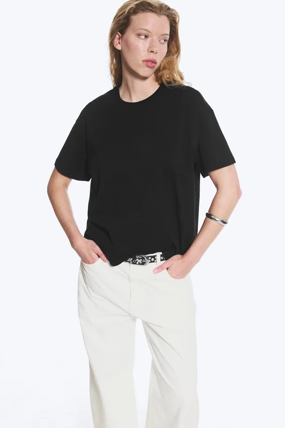Relaxed Boxy Cotton T-Shirt – Black Relaxed Boxy Cotton T-Shirt – Black