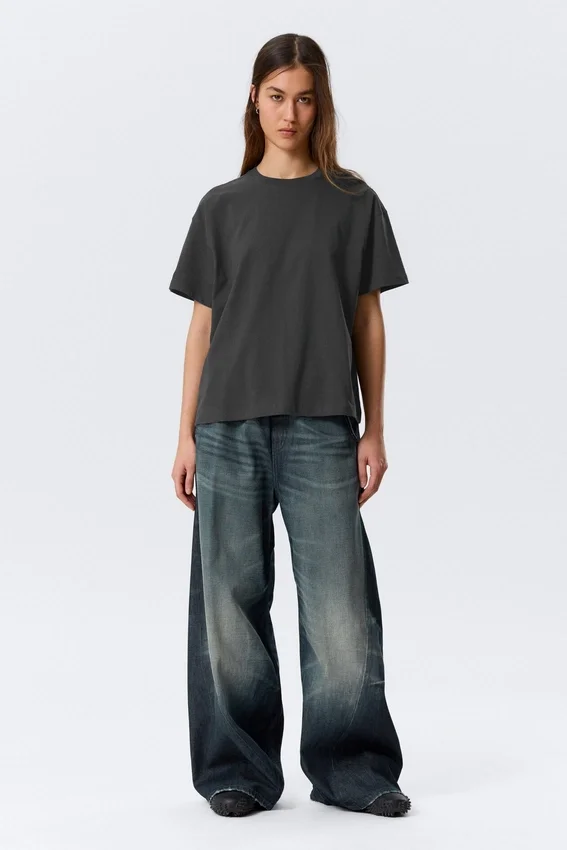 Relaxed Boxy Cotton T-Shirt – Dark Grey Relaxed Boxy Cotton T-Shirt – Dark Grey