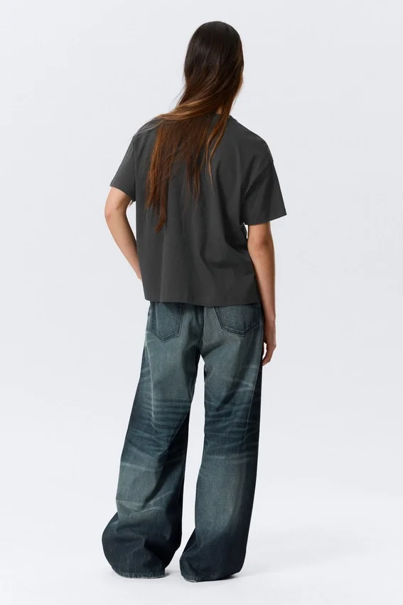 Relaxed Boxy Cotton T-Shirt – Dark Grey Relaxed Boxy Cotton T-Shirt – Dark Grey