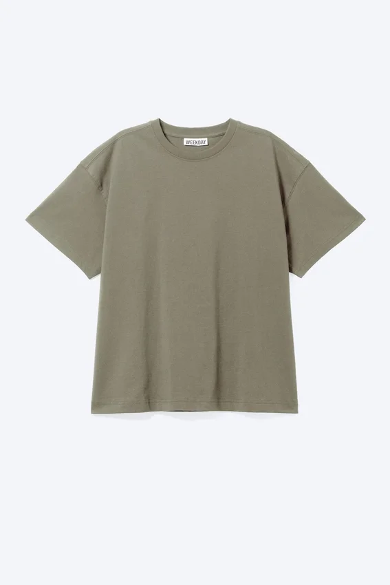Relaxed Boxy Cotton T-Shirt – Dusty Khaki Green Relaxed Boxy Cotton T-Shirt – Dusty Khaki Green
