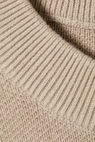 Relaxed Boxy Knitted Sweater – Beige