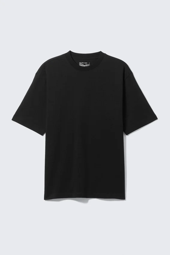 Relaxed Fit T-Shirt – Black Relaxed Fit T-Shirt – Black