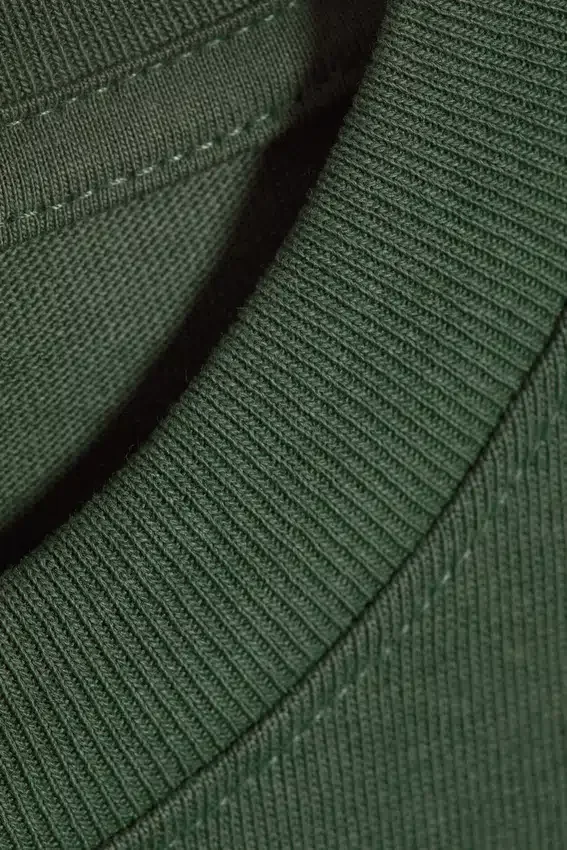 Relaxed Fit T-Shirt – Dark Green Relaxed Fit T-Shirt – Dark Green