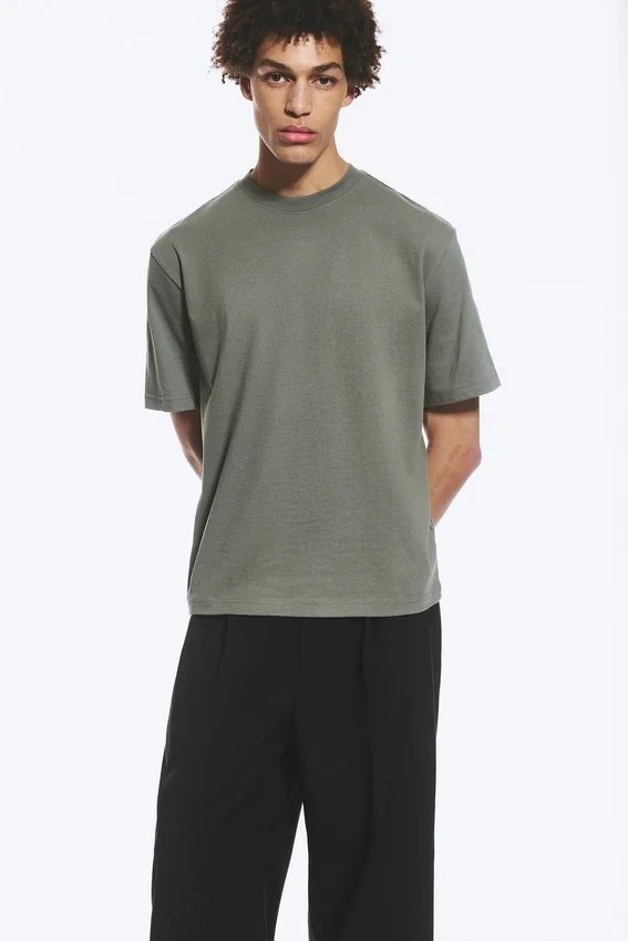 Relaxed Fit T-Shirt – Light Dusty Khaki Green Relaxed Fit T-Shirt – Light Dusty Khaki Green