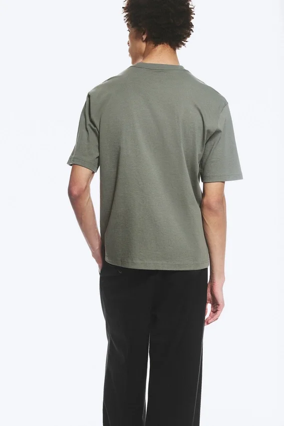 Relaxed Fit T-Shirt – Light Dusty Khaki Green Relaxed Fit T-Shirt – Light Dusty Khaki Green