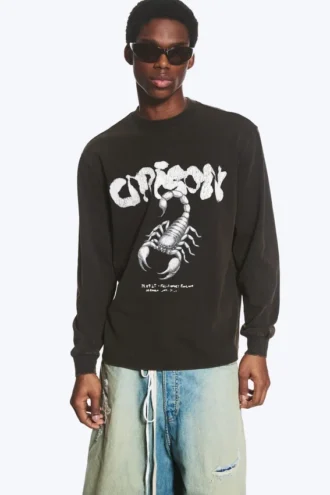 Relaxed Graphic Long-Sleeved T-Shirt – Black – Scorpio Relaxed Graphic Long-Sleeved T-Shirt – Black – Scorpio