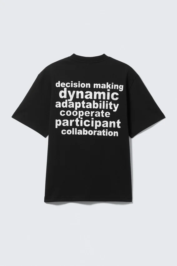 Relaxed Graphic Printed T-Shirt – Black – Team Building Relaxed Graphic Printed T-Shirt – Black – Team Building
