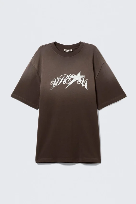 Relaxed Graphic Printed T-Shirt – Dark Brown – Drea8M Relaxed Graphic Printed T-Shirt – Dark Brown – Drea8M