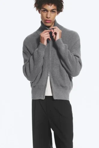 Relaxed High-Neck Zip Knit Cardigan – Light Dusty Grey