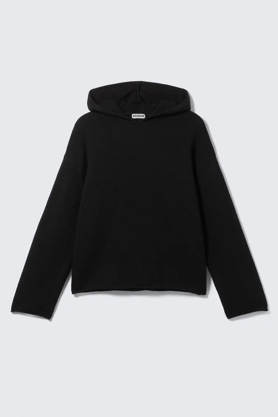Relaxed Knitted Hoodie – Black Relaxed Knitted Hoodie – Black