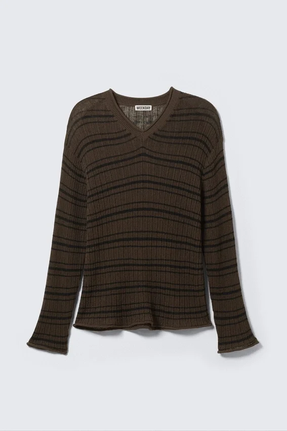 Relaxed Knitted V-Neck Sweater – Striped Dark Brown Relaxed Knitted V-Neck Sweater – Striped Dark Brown