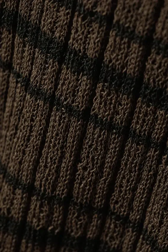 Relaxed Knitted V-Neck Sweater – Striped Dark Brown Relaxed Knitted V-Neck Sweater – Striped Dark Brown