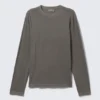 Relaxed Long-Sleeved Pyjama T-Shirt – Dark Mole Relaxed Long-Sleeved Pyjama T-Shirt – Dark Mole