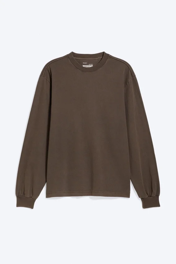 Relaxed Long-Sleeved T-Shirt – Dark Brown Relaxed Long-Sleeved T-Shirt – Dark Brown