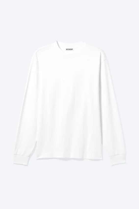Relaxed Long-Sleeved T-Shirt – White Relaxed Long-Sleeved T-Shirt – White