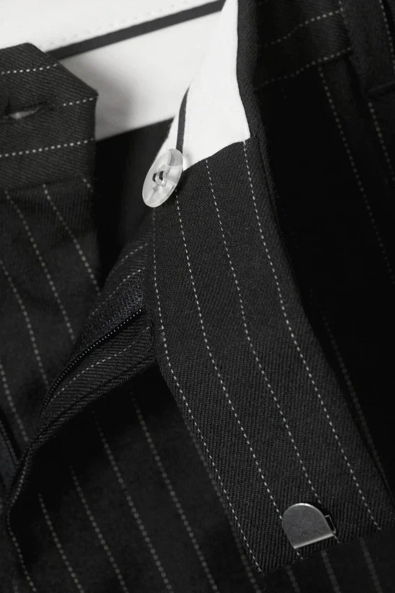 Relaxed Pinstriped Suiting Trousers – Black Pinstripe Relaxed Pinstriped Suiting Trousers – Black Pinstripe