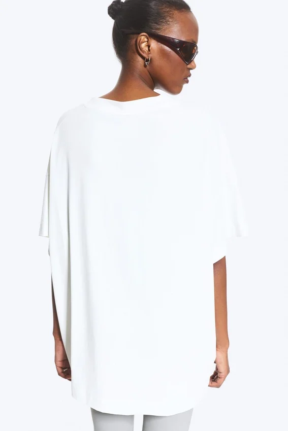 Relaxed Sports T-Shirt – Off-White Relaxed Sports T-Shirt – Off-White