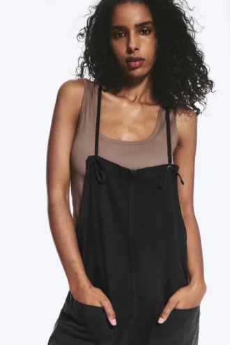 Relaxed Straight Leg Dungarees – Black