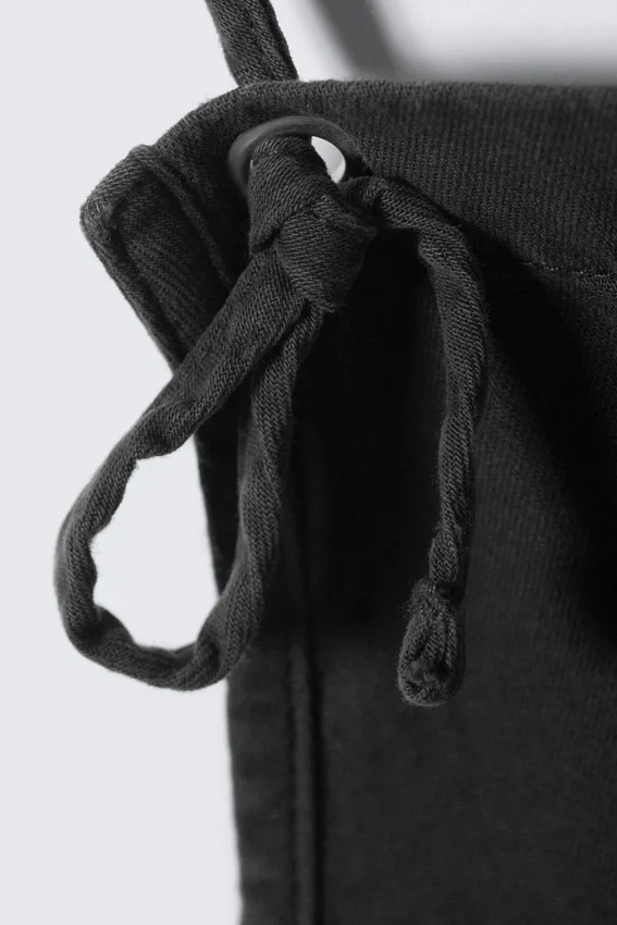 Relaxed Straight Leg Dungarees – Black Relaxed Straight Leg Dungarees – Black