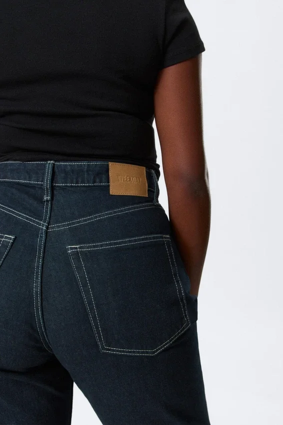 Resolute Curve High Waisted Regular Straight Jeans – Blue Rinse – Dark Blue Resolute Curve High Waisted Regular Straight Jeans – Blue Rinse – Dark Blue