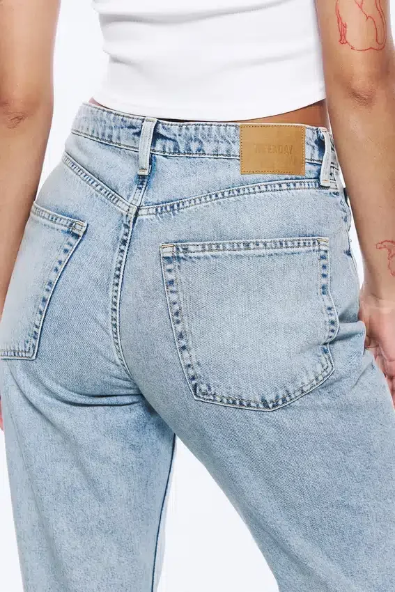 Resolute Curve High Waisted Regular Straight Jeans – Dream Blue – Light Blue Resolute Curve High Waisted Regular Straight Jeans – Dream Blue – Light Blue