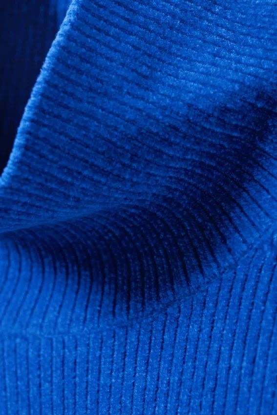 Rib-Knit Chenille Turtleneck Sweater – Bright Blue Rib-Knit Chenille Turtleneck Sweater – Bright Blue
