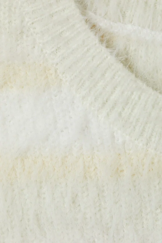 Ribbed Fluffy Vest – White Ribbed Fluffy Vest – White