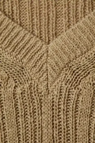Ribbed Knitted V-Neck Vest – Beige