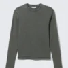 Ribbed Long-Sleeve Top – Dark Green Ribbed Long-Sleeve Top – Dark Green