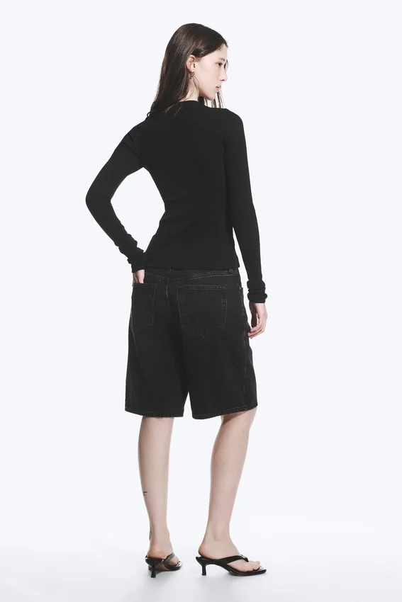 Ribbed Long-Sleeved Cardigan – Black Ribbed Long-Sleeved Cardigan – Black