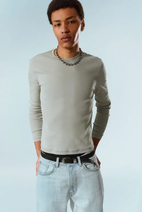 Ribbed Long-Sleeved T-Shirt – Grey Ribbed Long-Sleeved T-Shirt – Grey