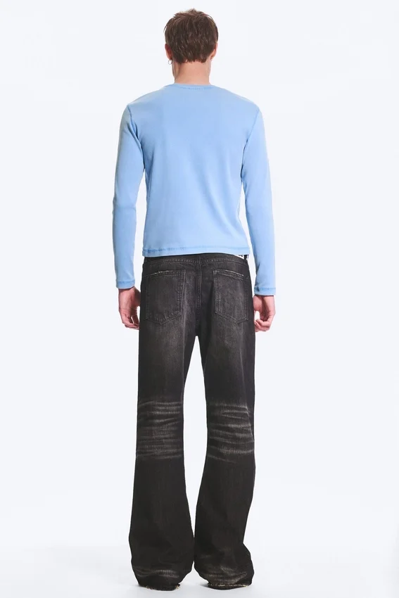 Ribbed Long-Sleeved T-Shirt – Washed Blue Ribbed Long-Sleeved T-Shirt – Washed Blue