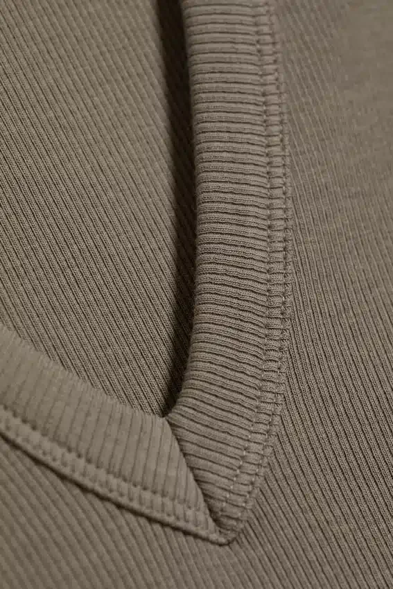 Ribbed V-Neck Tank Top – Dusty Grey Ribbed V-Neck Tank Top – Dusty Grey