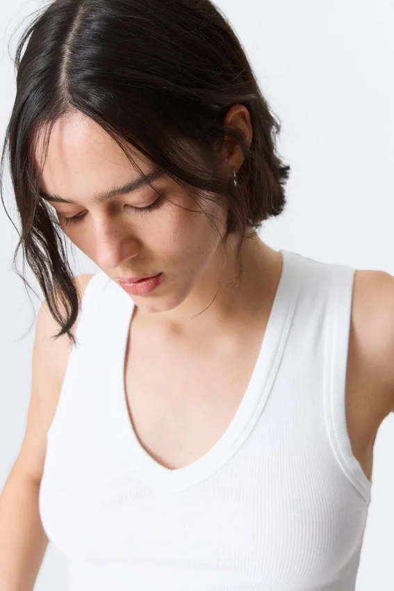 Ribbed V-Neck Tank Top – White Ribbed V-Neck Tank Top – White