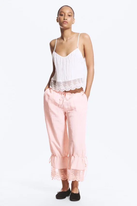 Rosabel Low Rise Loose Lace-Trim Bloomers – Light Dusty Pink Rosabel Low Rise Loose Lace-Trim Bloomers – Light Dusty Pink