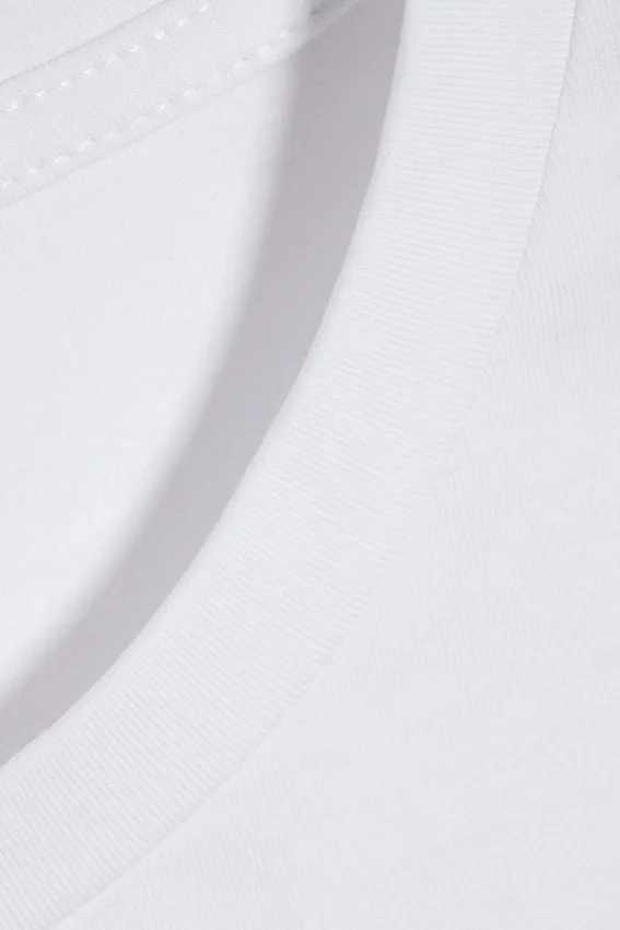 Round Neck Three-Quarter Sleeve Top – White Round Neck Three-Quarter Sleeve Top – White
