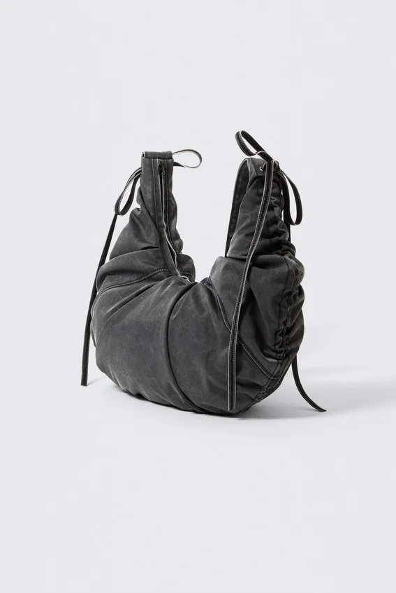 Ruched Crossbody Bag – Black Ruched Crossbody Bag – Black