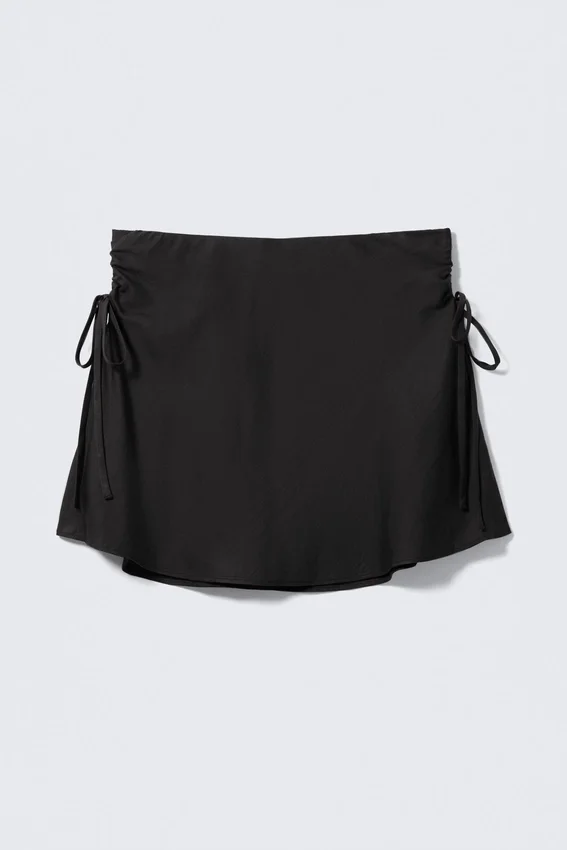 Ruched Drawstring Mini Skirt – Black Ruched Drawstring Mini Skirt – Black