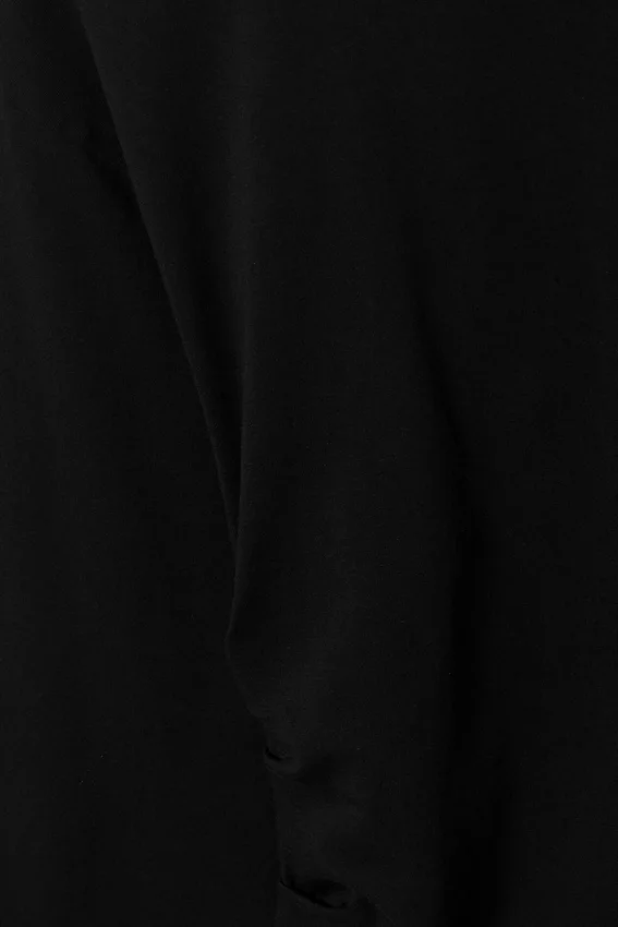 Ruched Long-Sleeved T-Shirt – Black Ruched Long-Sleeved T-Shirt – Black