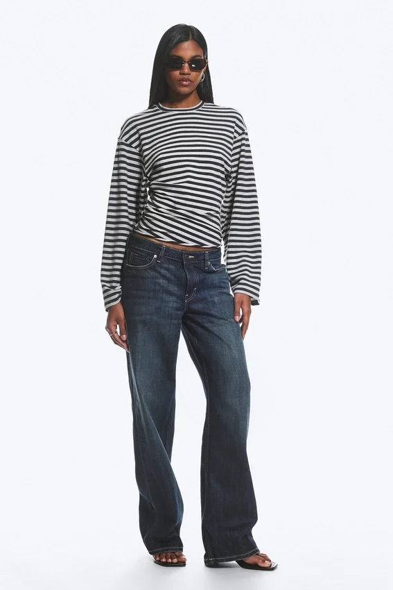 Ruched Long-Sleeved T-Shirt – Black/Grey Stripe Ruched Long-Sleeved T-Shirt – Black/Grey Stripe