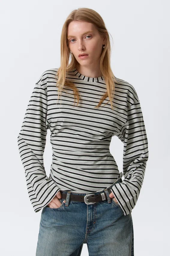 Ruched Long-Sleeved T-Shirt – Striped Grey Melange Ruched Long-Sleeved T-Shirt – Striped Grey Melange