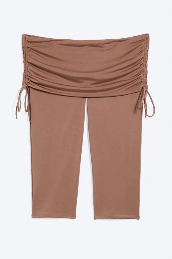 Ruched Regular Capri Pants – Dusty Brown Ruched Regular Capri Pants – Dusty Brown